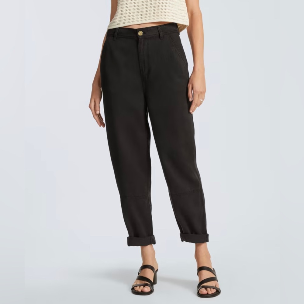 Everlane The Tencel Relaxed high rise Chino black Size 0 NWT